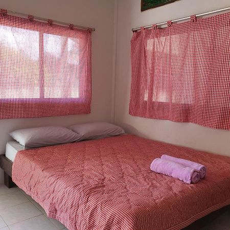 Ban Huai Thalaeng Phan Pineapple Resort מראה חיצוני תמונה