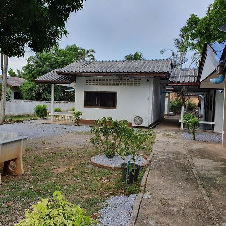 Ban Huai Thalaeng Phan Pineapple Resort מראה חיצוני תמונה