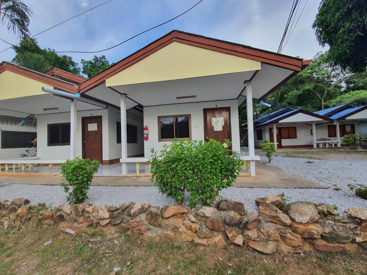 Ban Huai Thalaeng Phan Pineapple Resort מראה חיצוני תמונה