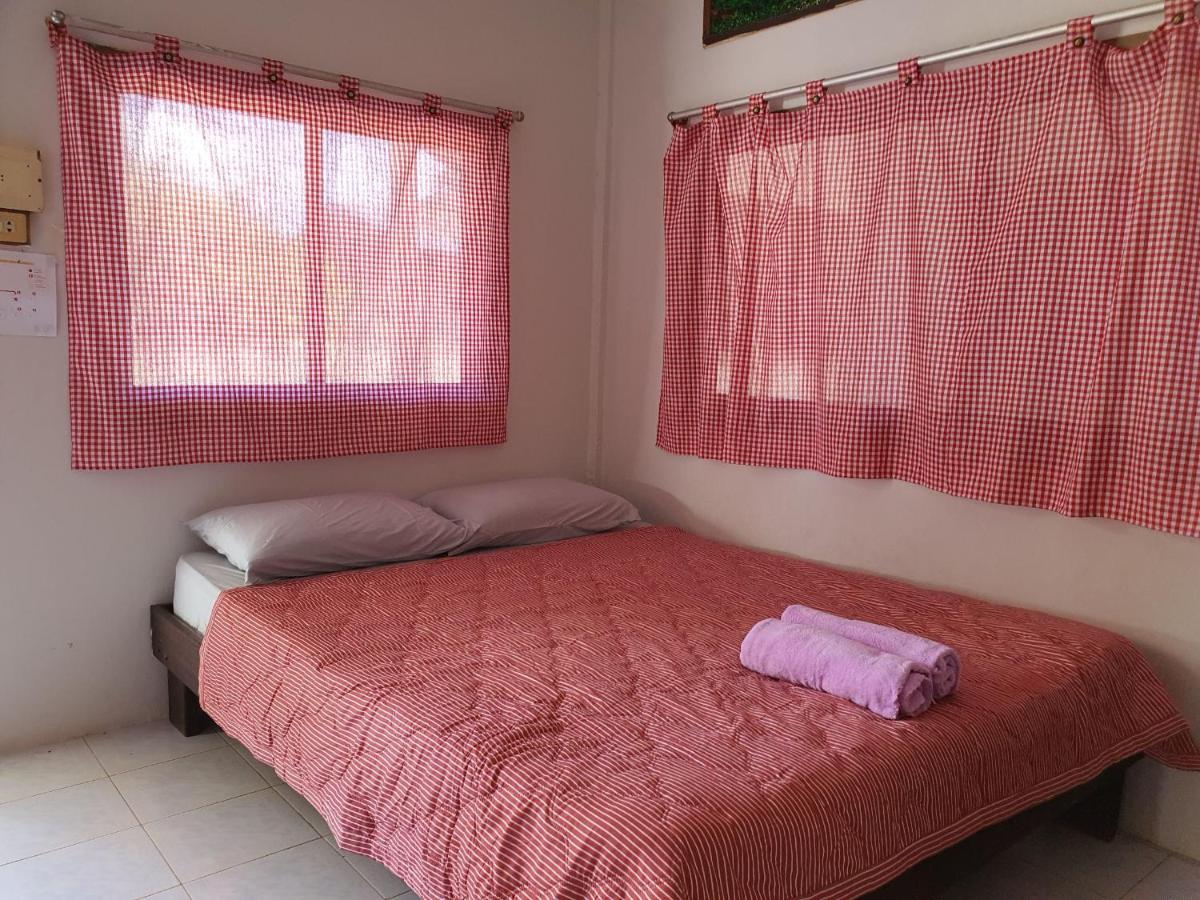 Ban Huai Thalaeng Phan Pineapple Resort מראה חיצוני תמונה