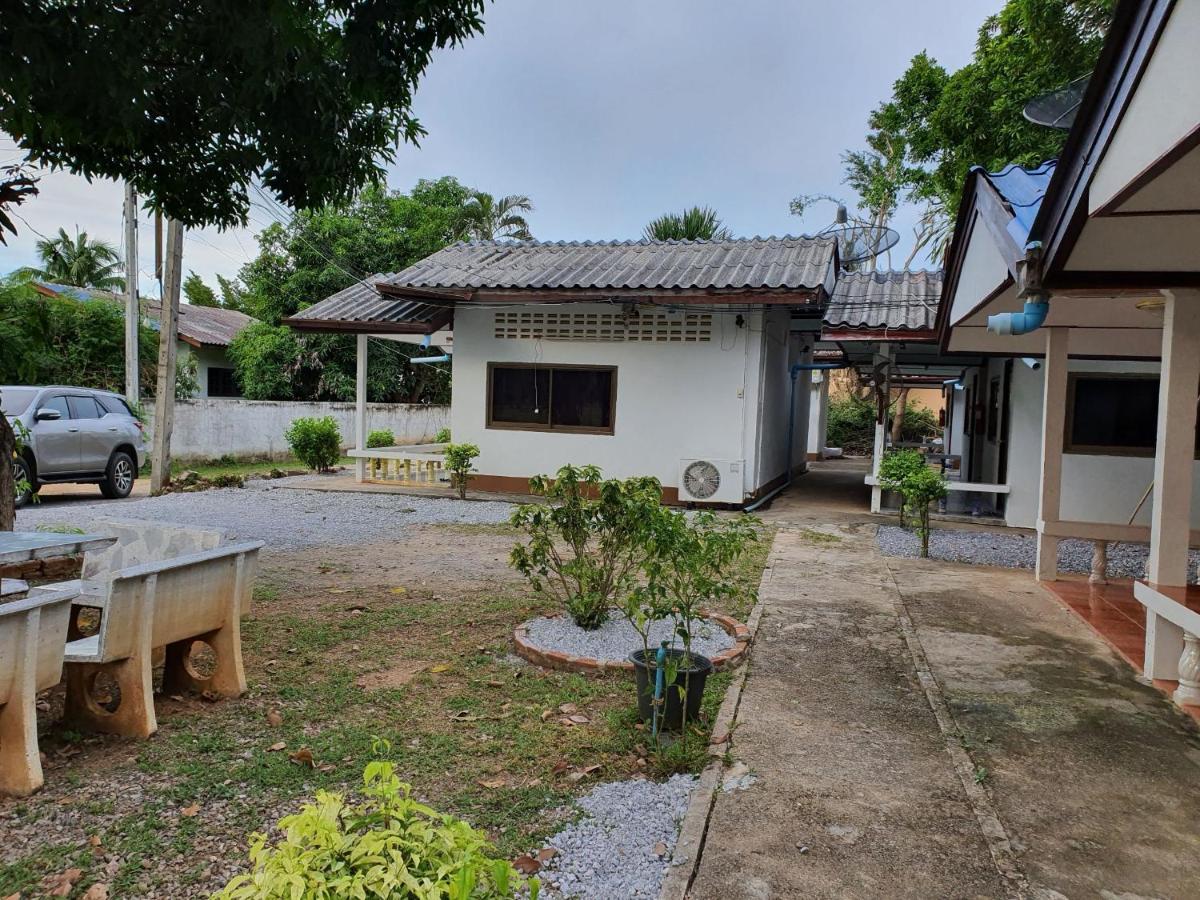 Ban Huai Thalaeng Phan Pineapple Resort מראה חיצוני תמונה